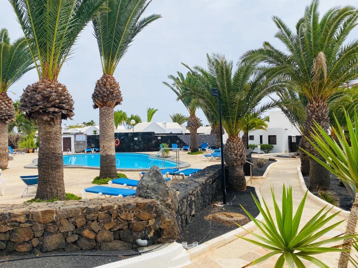 Lc Bastian Marina Bungalow Costa Teguise Eksteriør bilde