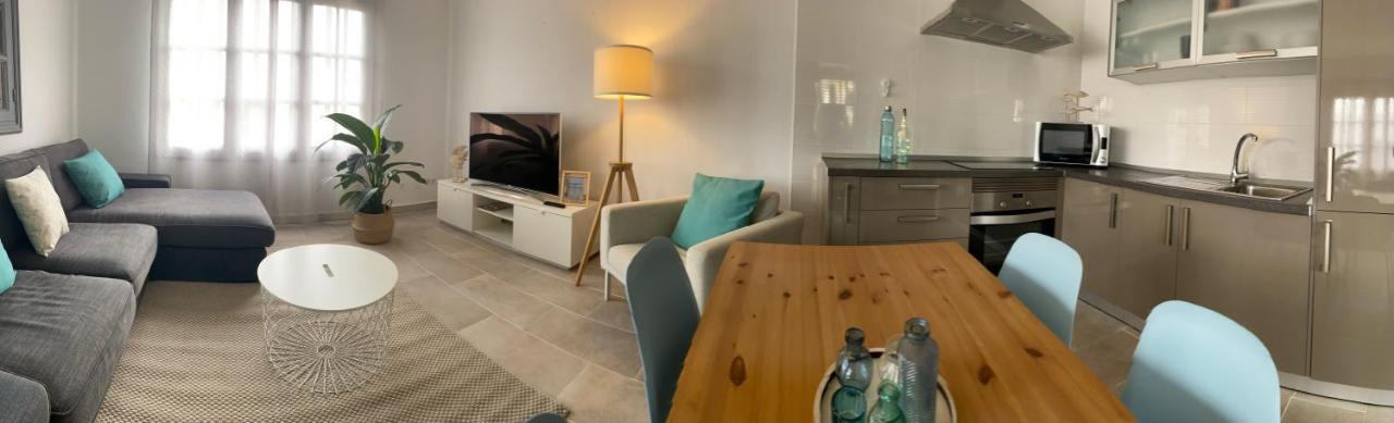 Lc Bastian Marina Bungalow Costa Teguise Eksteriør bilde